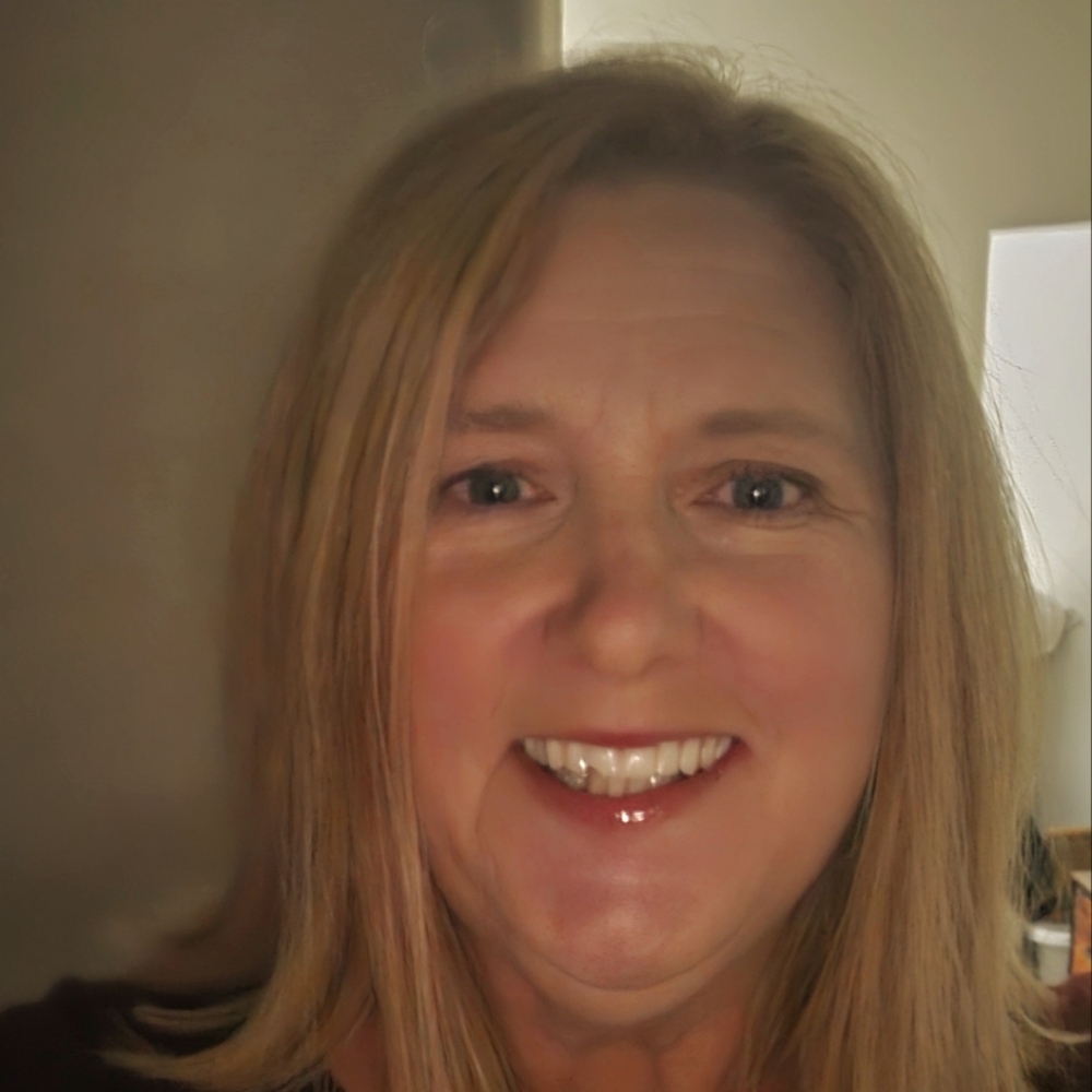 Meet your Posher, Beverly